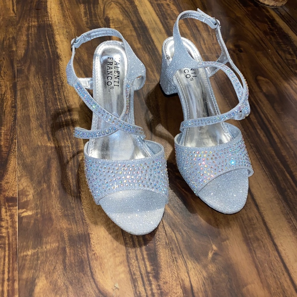 Alenti Franco block heel. Size 7.5. Never worn